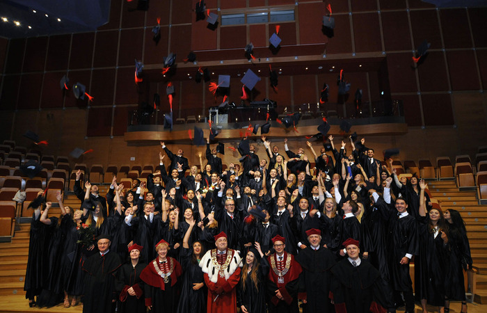 English Division class of 2014 graduated