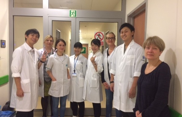Students from Toho University at the MUG