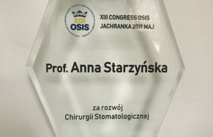 An award for a specialist from MUG