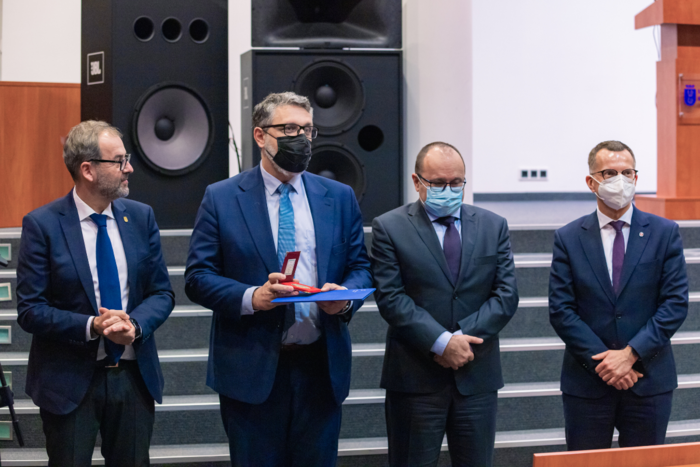 from the left: Prof. Piotr Stepnowski, Jakub Kraszewski, Adam Sudoł M.D., Prof. Marcin Gruchała
