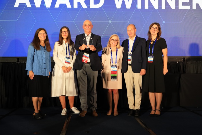 from the left: Prof. Heather Wakelee – President of the IASLC; Joanna Bidzińska, Eng.D.; Prof. Witold Rzyman, Karen Kelly, Ph.D. – CEO of the IASLC, Prof. Rafał Dziadziuszko, Katarzyna Dziadziuszko, Ph.D.